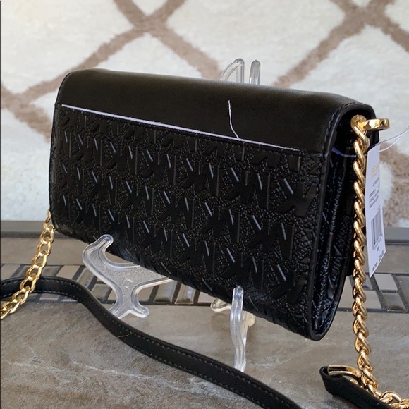 MICHAEL KORS JET SET ITEM LG WALLET ON A CHAIN - Picture 9 of 16